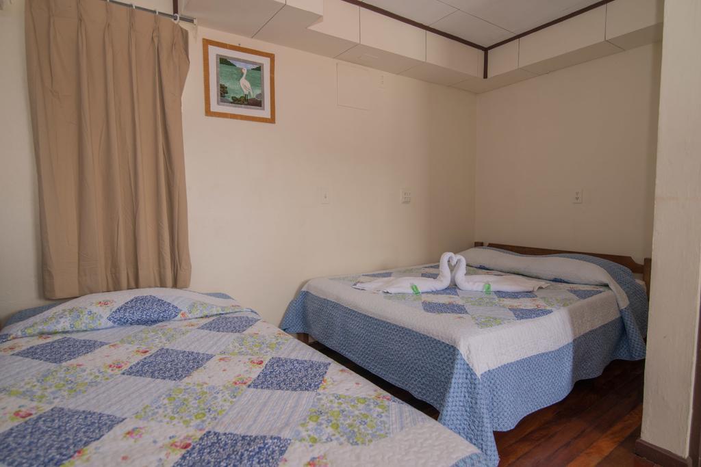 Hotel Sierpe River Екстер'єр фото